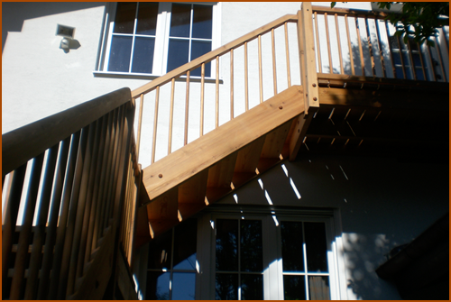 Balkon mit Außentreppe