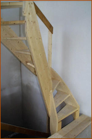 Bautreppe montiert