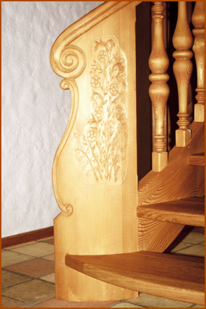 Geschnitzter Anfänger mit Esche